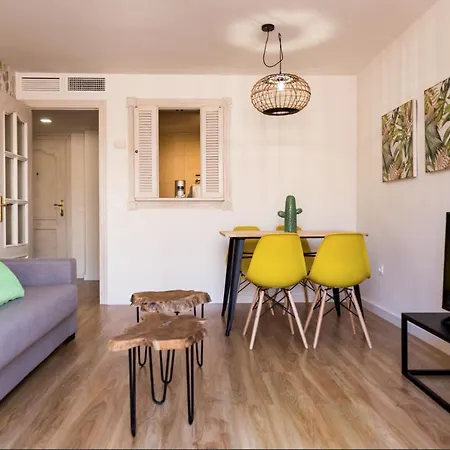 Merced10 3f Apartment *